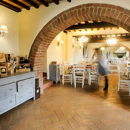 Le Torri Di Porsenna Petrignano Del Lago