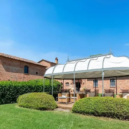 Le Torri Di Porsenna Alloggio per agriturismo *