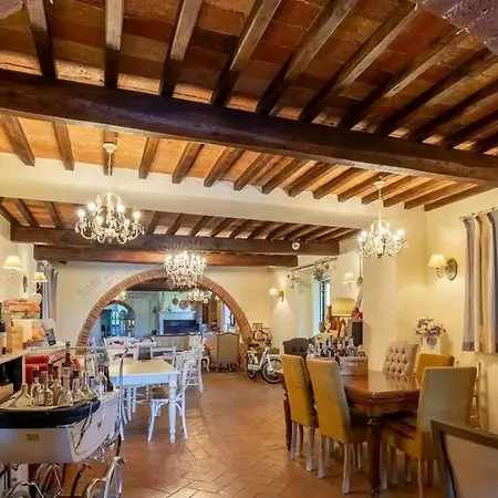 Le Torri Di Porsenna Petrignano Del Lago